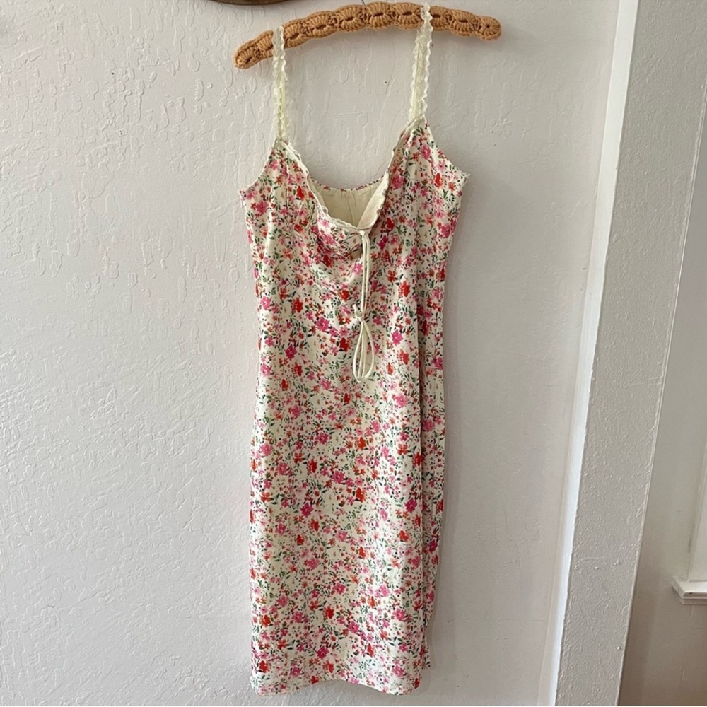 Commense Floral Print Midi Dress - Picture 3 of 4